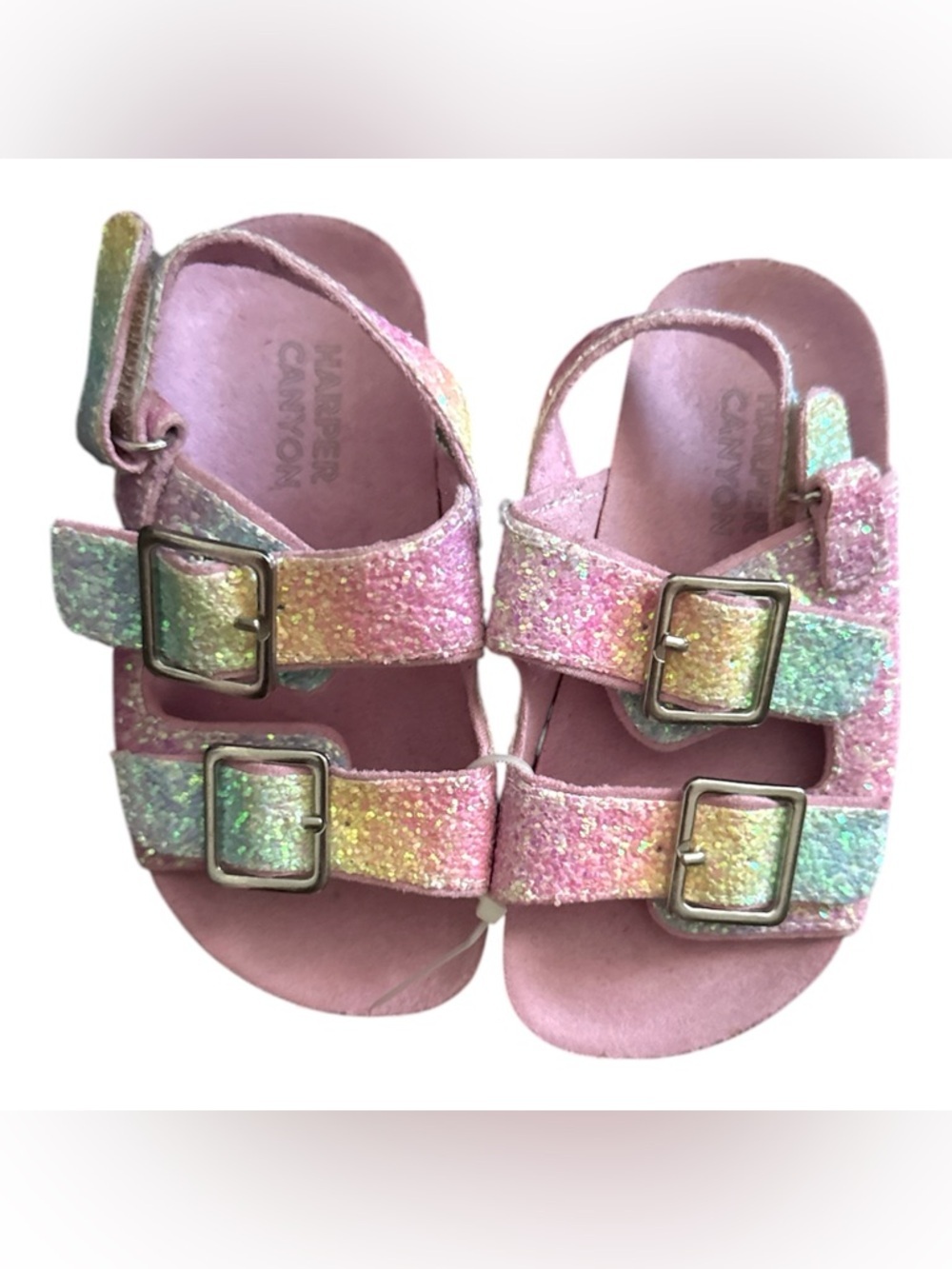 Harper Canyon Girls Sparkle Pink Glitter Buckle Sandals.
Size 6